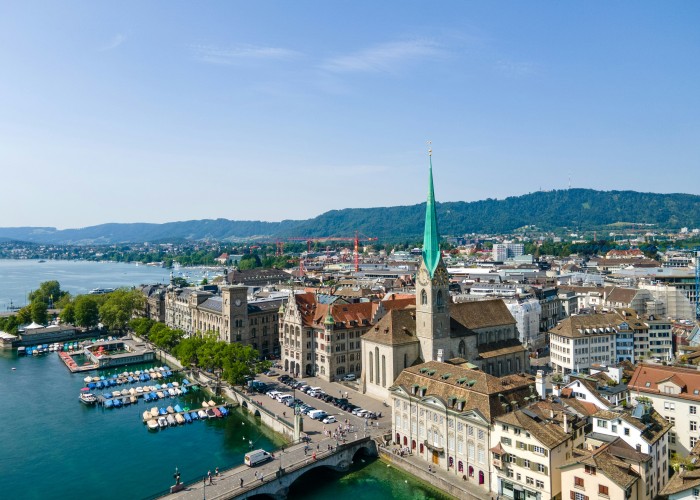 Geneva vs Zurich: Which City Should You Visit?