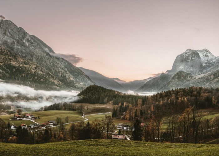 Travel Insurance Requirements for Switzerland (UK, USA, AUS)