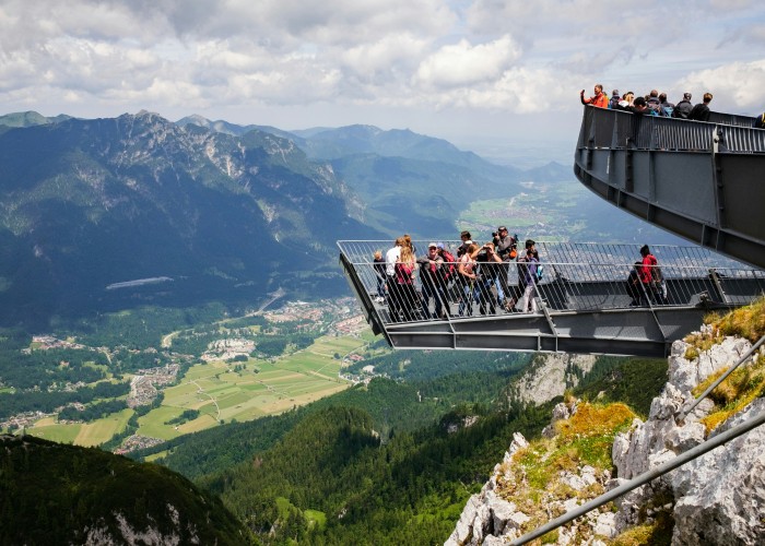 Switzerland Adventure Sports for Tourists: Top Picks