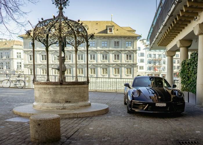 Best Luxury Car Rentals in Switzerland for Foreign Travelers