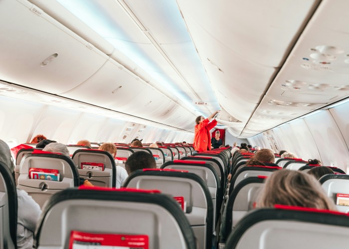 How to Book Business Class Flights for Economy Prices