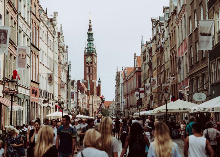 Top eSIM Providers for Europe Tourists (Updated 2025)
