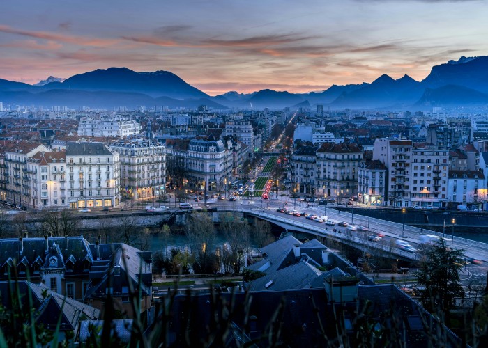 A 24‑Hour Luxury Guide to Geneva