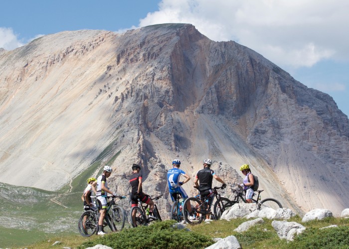 Alta Via 1 Trek, Dolomites, Italy: Complete Guide