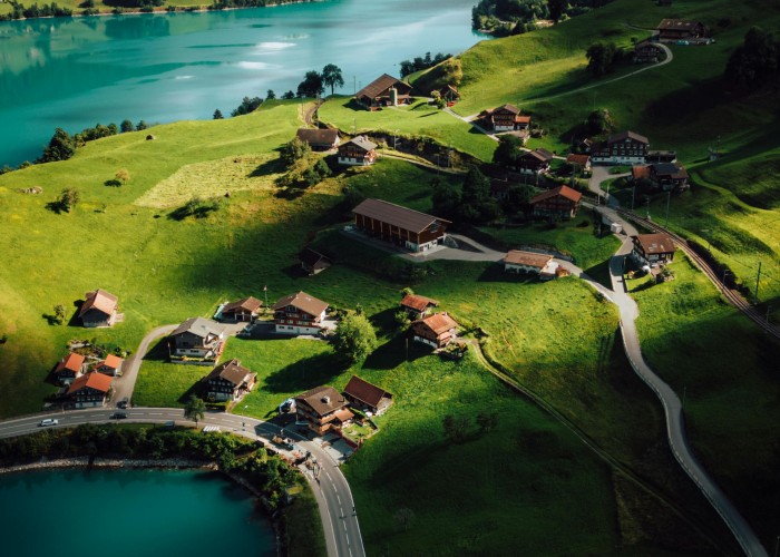 Luxury Meditation Retreats in the Swiss Countryside