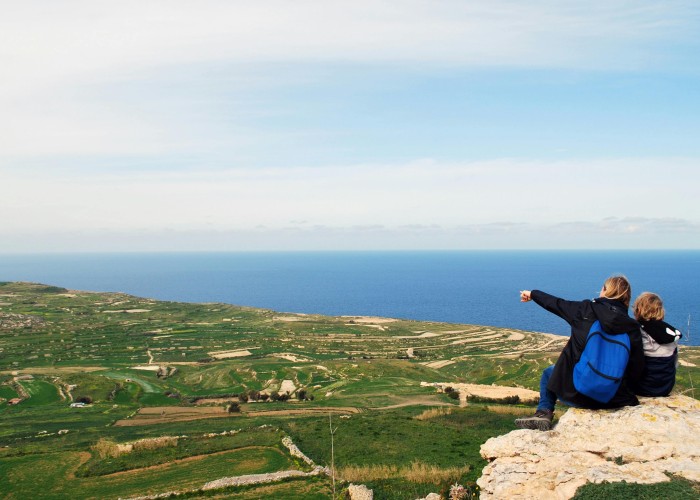 Tips for Parents Traveling to Europe for the First Time