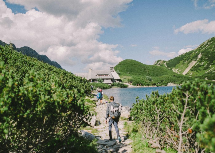 How to Plan a Multi‑Country Alpine Hiking Trip