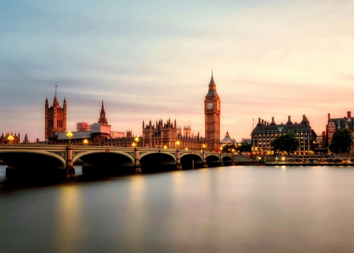 Best International Travel Insurance for UK Travelers
