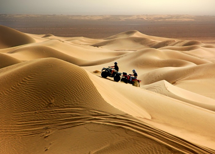 Dune Bashing in Sam Sand Dunes: A Thrilling Desert Adventure