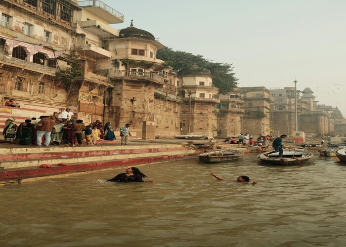 Whispers of the Sacred: A Deep Dive into Luxury Spiritual Travel in Varanasi