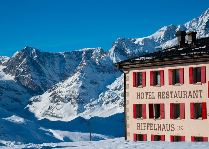 Top Luxury Ski Resorts in Switzerland: A Complete Guide to Alpine Elegance