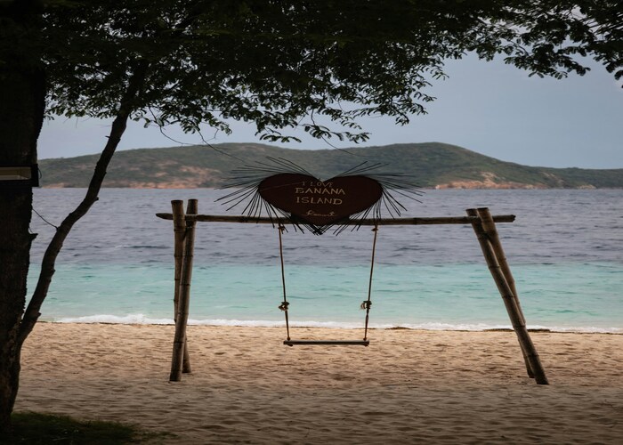 Honeymoon Packages with Private Beaches: Discover the World’s Most Romantic Escapes