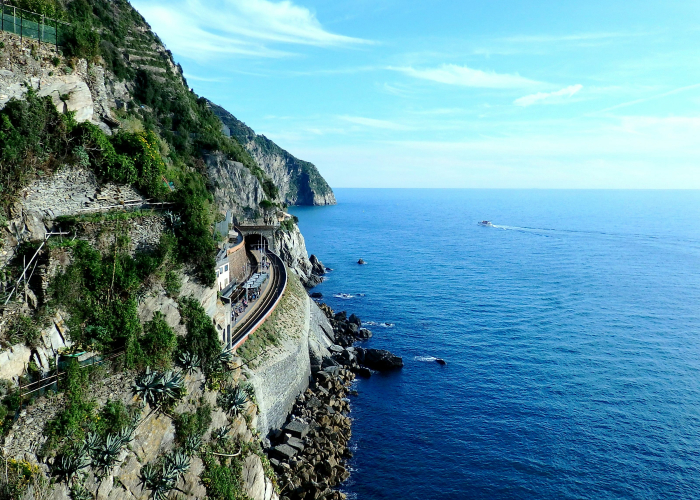 Great Ocean Road Scenic Train + Walk – Tour & Trek Guide