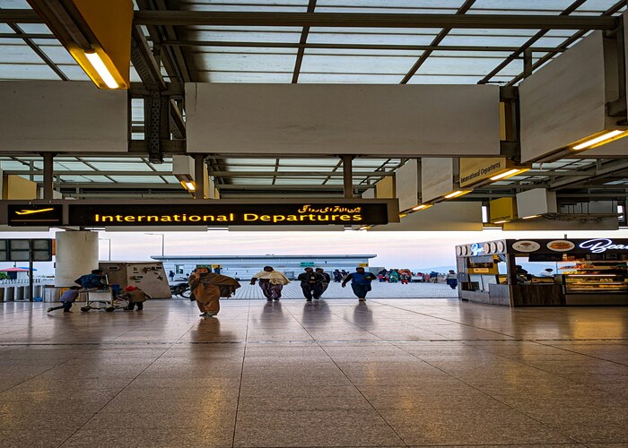 How to Find Refundable International Flight Tickets: A Complete Guide for Smart Travelers