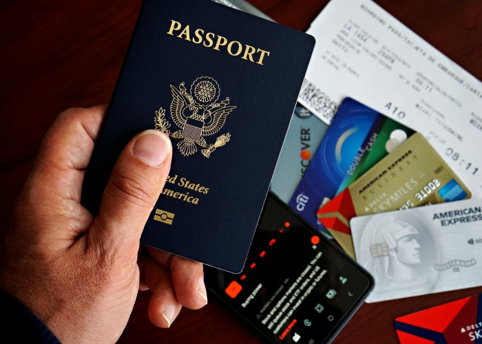 Best Credit Cards for International Tourists Visiting the USA: Complete Guide