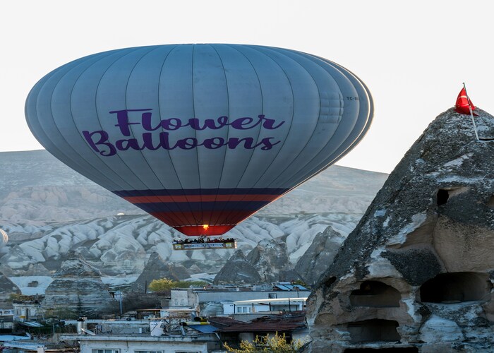 Unforgettable Luxury Hot Air Balloon Packages in Turkey for a Once-in-a-Lifetime Journey [2026]