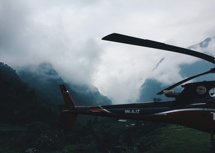 Volcano Helicopter Tours – High CPC Destinations for Thrill Seekers