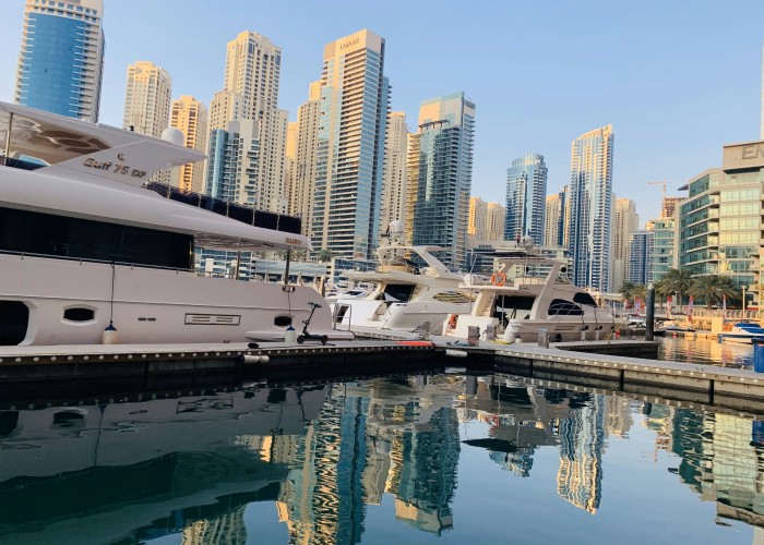 Luxury Yacht Rentals in Dubai: A Dream Experience on the Water