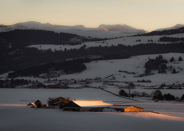 Swiss Alps Luxury Ski Packages – Where Winter Dreams Meet Refined Comfort