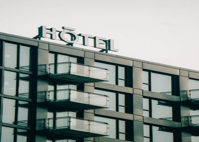 Travel Hacking And Luxury Hotels: A Smart Way To Experience Premium Stays