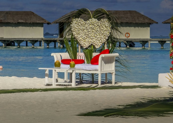 Best Honeymoon Resorts in Maldives for a Dreamy Romantic Escape