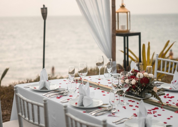 High CPC Luxury Honeymoons: Where Romance Meets Pure Elegance