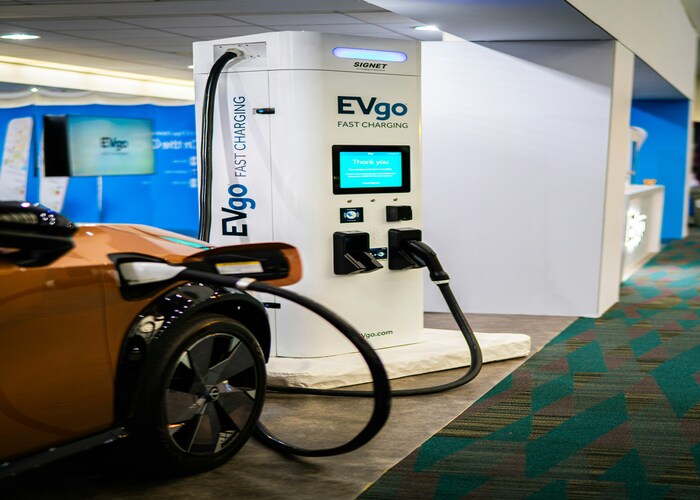 Electric Car Rentals for Eco-Travel: Drive the Future While Exploring the World