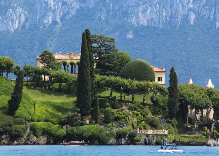 Best Private Villas in Italy: Experience Luxury and Privacy