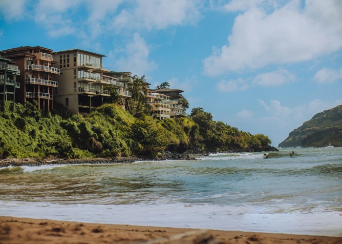 Escape to Paradise: Luxury Beachfront Villas for Rent in Hawaii That Redefine Oceanfront Living