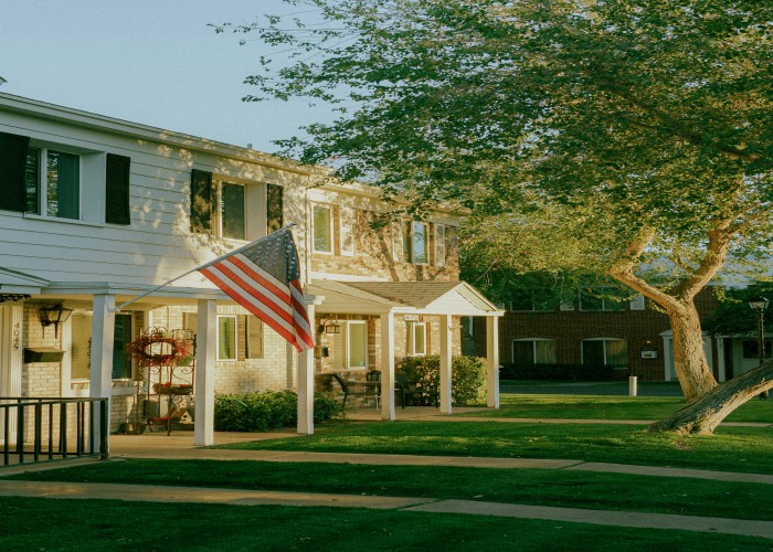 Renting vs Buying a House in the USA: Which is Right for You?