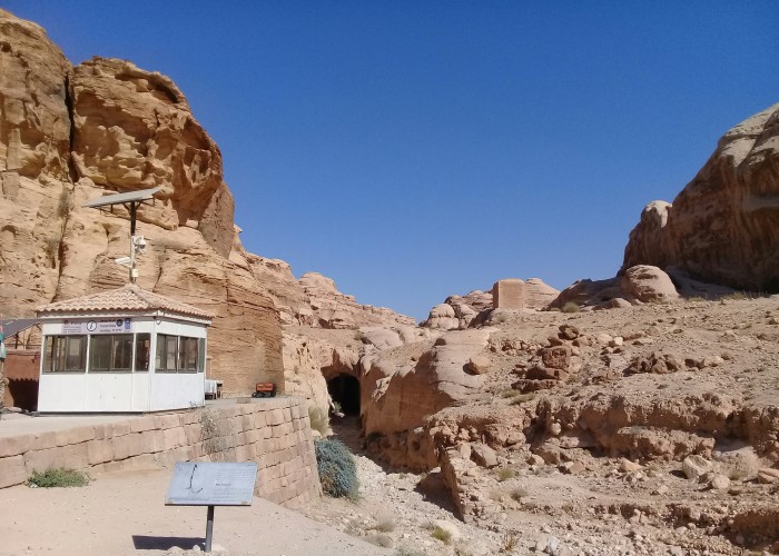 Best Luxury Desert Resorts in Jordan: Where Timeless Sands Meet Refined Comfort