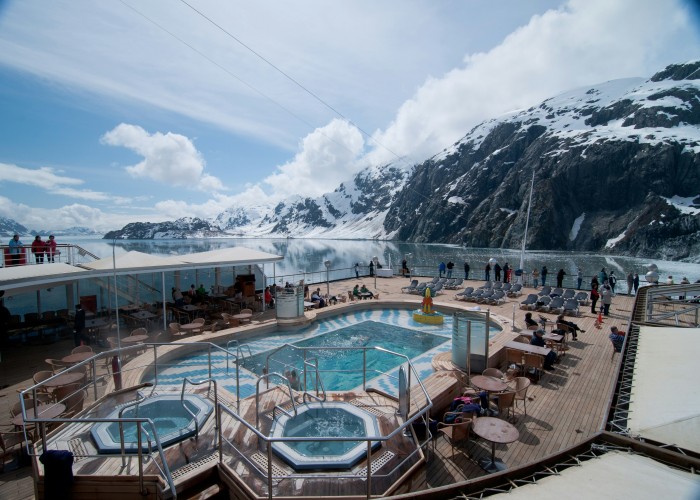Best Luxury Cruise to Alaska for an Unforgettable Scenic Journey