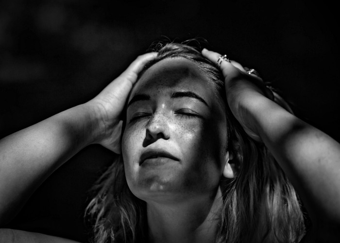 Why Migraines Start and Smart Ways to Reduce Them Naturally