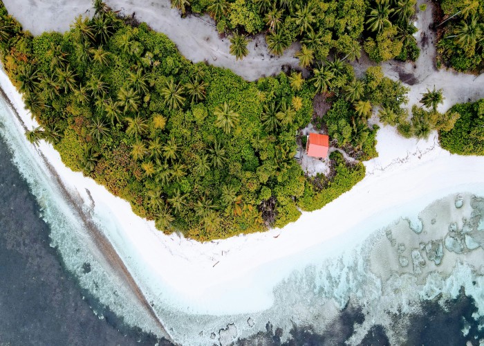 Private Helicopter Island Hopping in Maldives: Discover the Ultimate Way to Explore Paradise