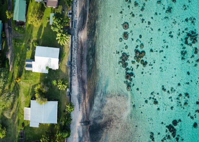 Luxury Overwater Resorts in Tahiti: Floating Escapes That Redefine Tropical Serenity