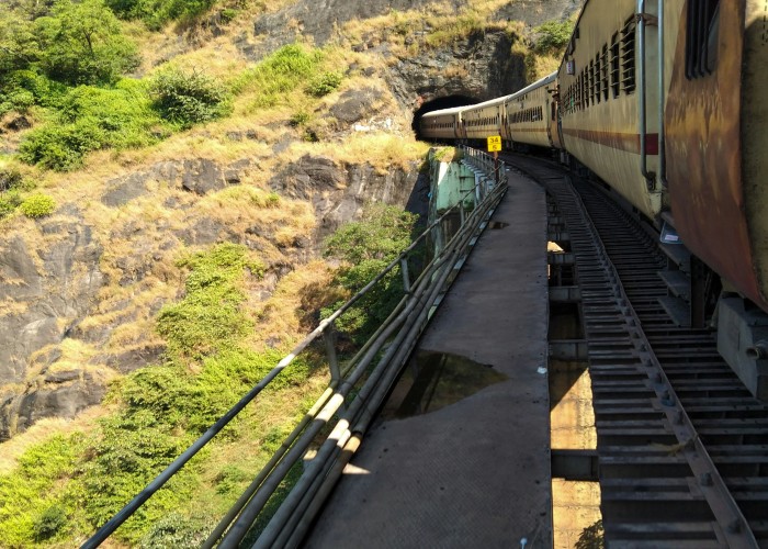 Luxury Train Journeys in India That Redefine Royal Travel Experiences