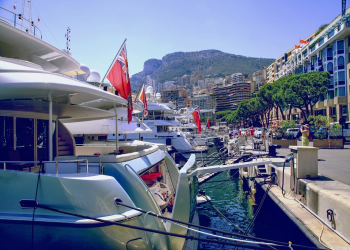 Luxury Yacht Rentals for European Holidays That Feel Truly Extraordinary