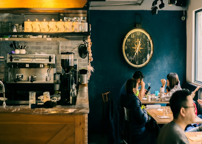 Understanding the 6 Time Zone System: Global Scheduling Made Easy