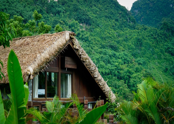 Eco-Friendly Resorts Worth Visiting: Sustainable Luxury Around the World